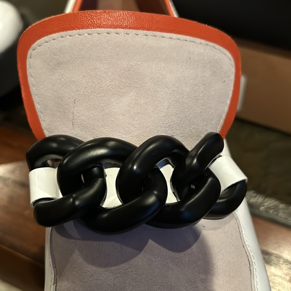 All Black Chunky Loafer 2” heel size 40 (9) gray/white - Picture 10 of 10